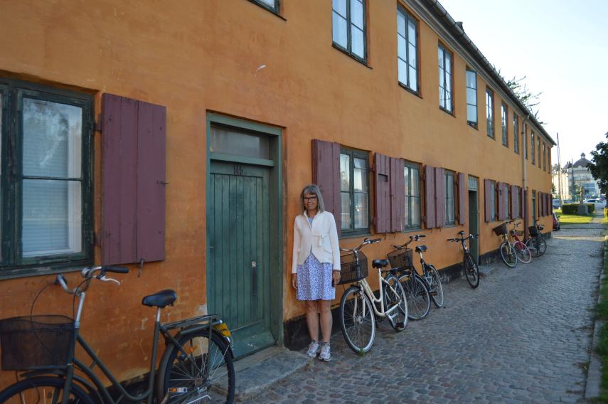 The famous "Nyboder" houses made by king Christian IV in the 1600s. My grandmother lived there in her youth a hundred years ago.