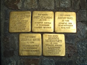 Stolpersteine_Osnabrück,_Kollegienwall,_2008