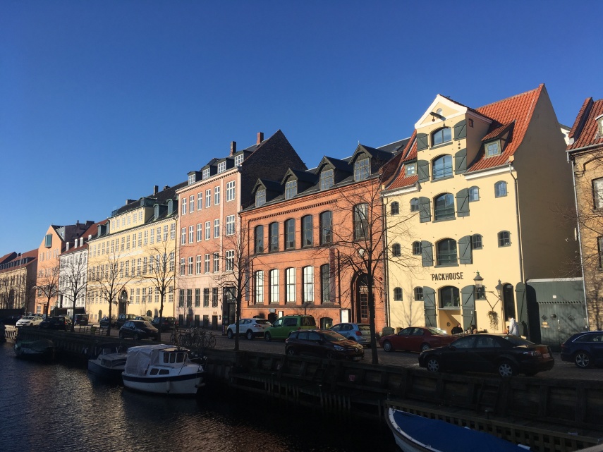 A street and a canal in Christianshavn, a part of Copenhagen. "The Upper Street at the water."