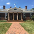 The entrance and front of&nbsp;Monticello