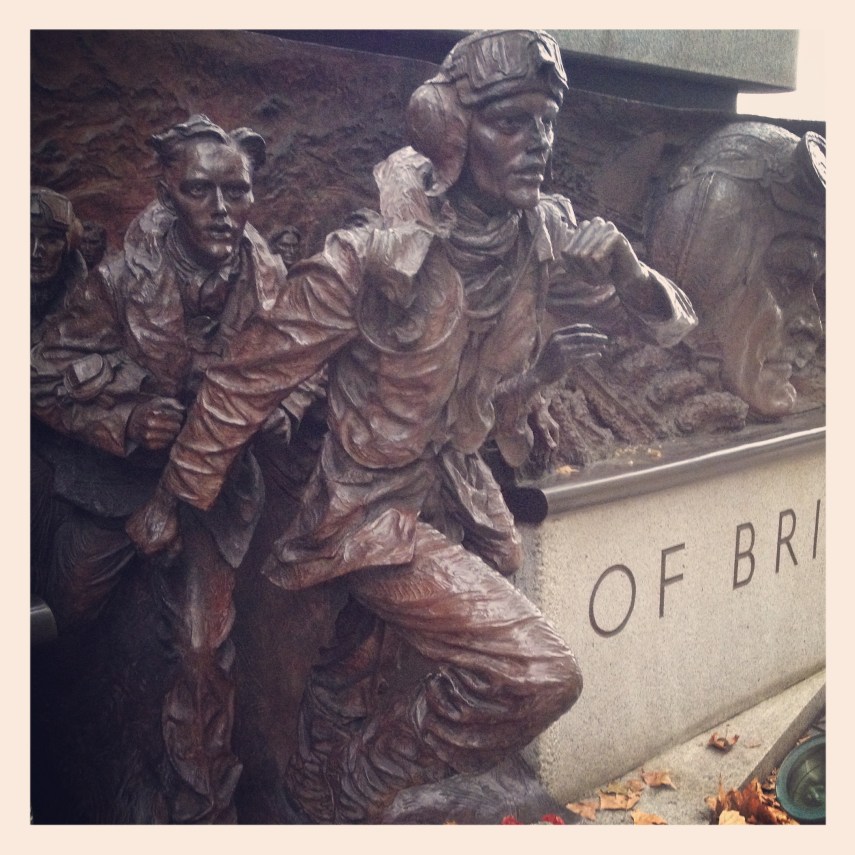 Young airmen scrambling to their airplanes at the Battle of Britain