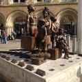 The bronze group statue of Jewish children arriving at the Liverpool Street Station by Frank Meisler&nbsp;(1925-2018)