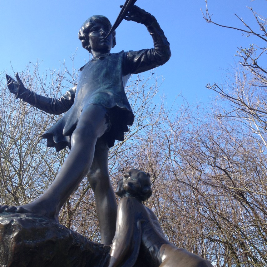 Kensington Garden’s famous fictional resident, the bronze statue features Peter Pan surrounded by squirrels, rabbits, mice and fairies.
